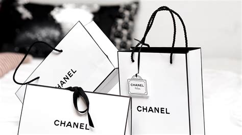 l'article le moins cher chez chanel|chanel boutique.